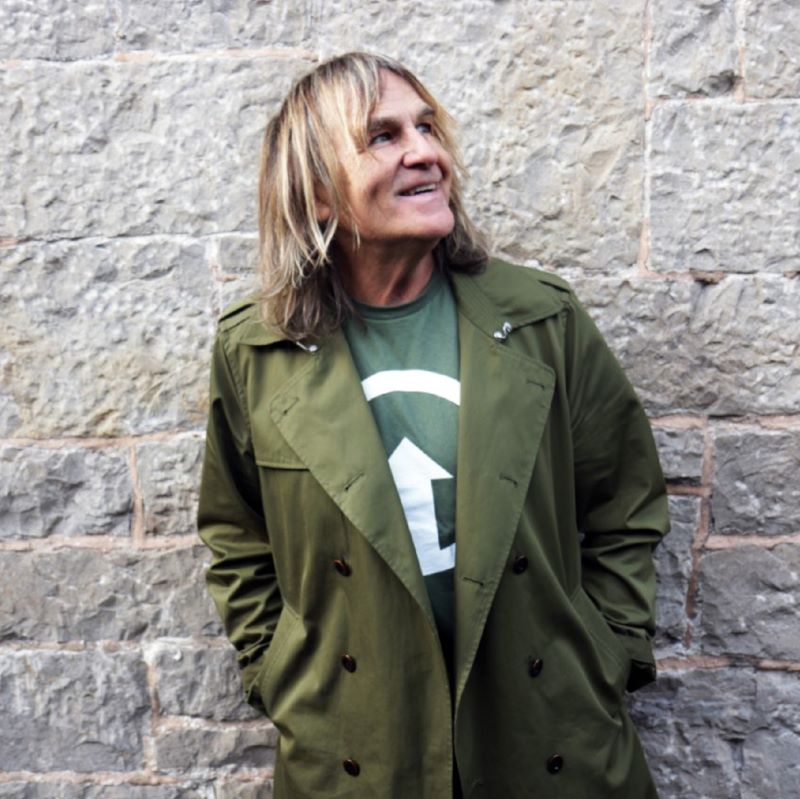 After fighting back from serious ill-health, The Alarm’s Mike Peters is back with a new album and tour