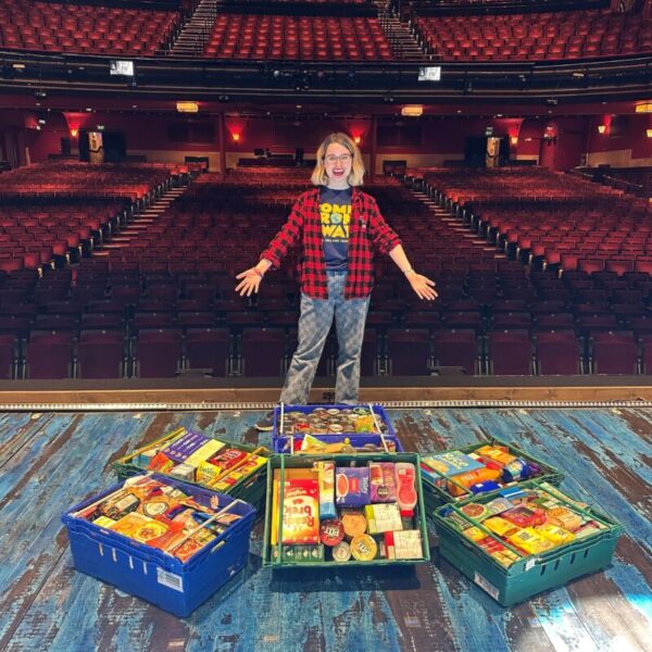Mayflower Theatre and Theatrical Lydia come together in food bank drive for Feed the Community Foodbank