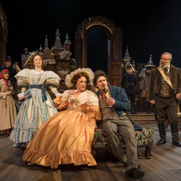 Review: The Government Inspector – Chichester Festival Theatre